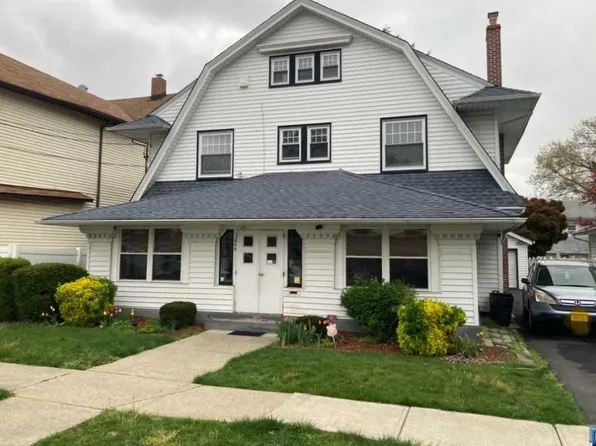 403-405 E 39th St, Paterson, NJ 07504
