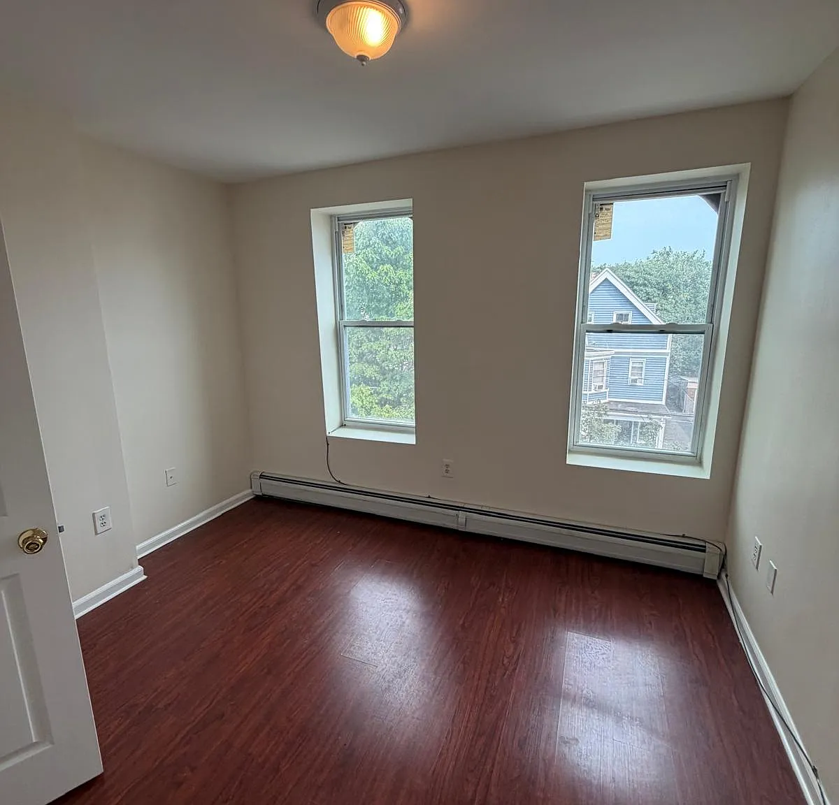 2 bed, 650 sqft, $1,450 — Photo 2