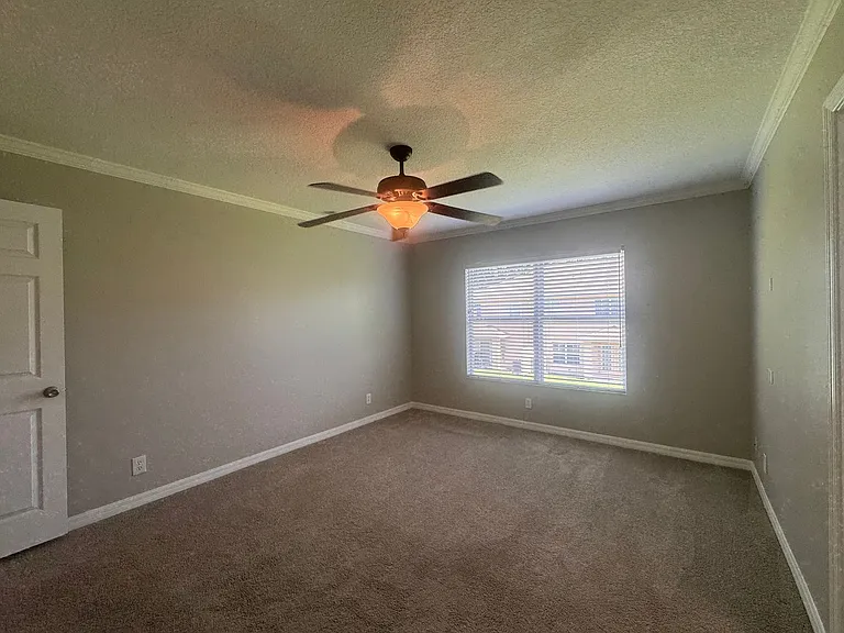 4580 Limerick Dr — Photo 18
