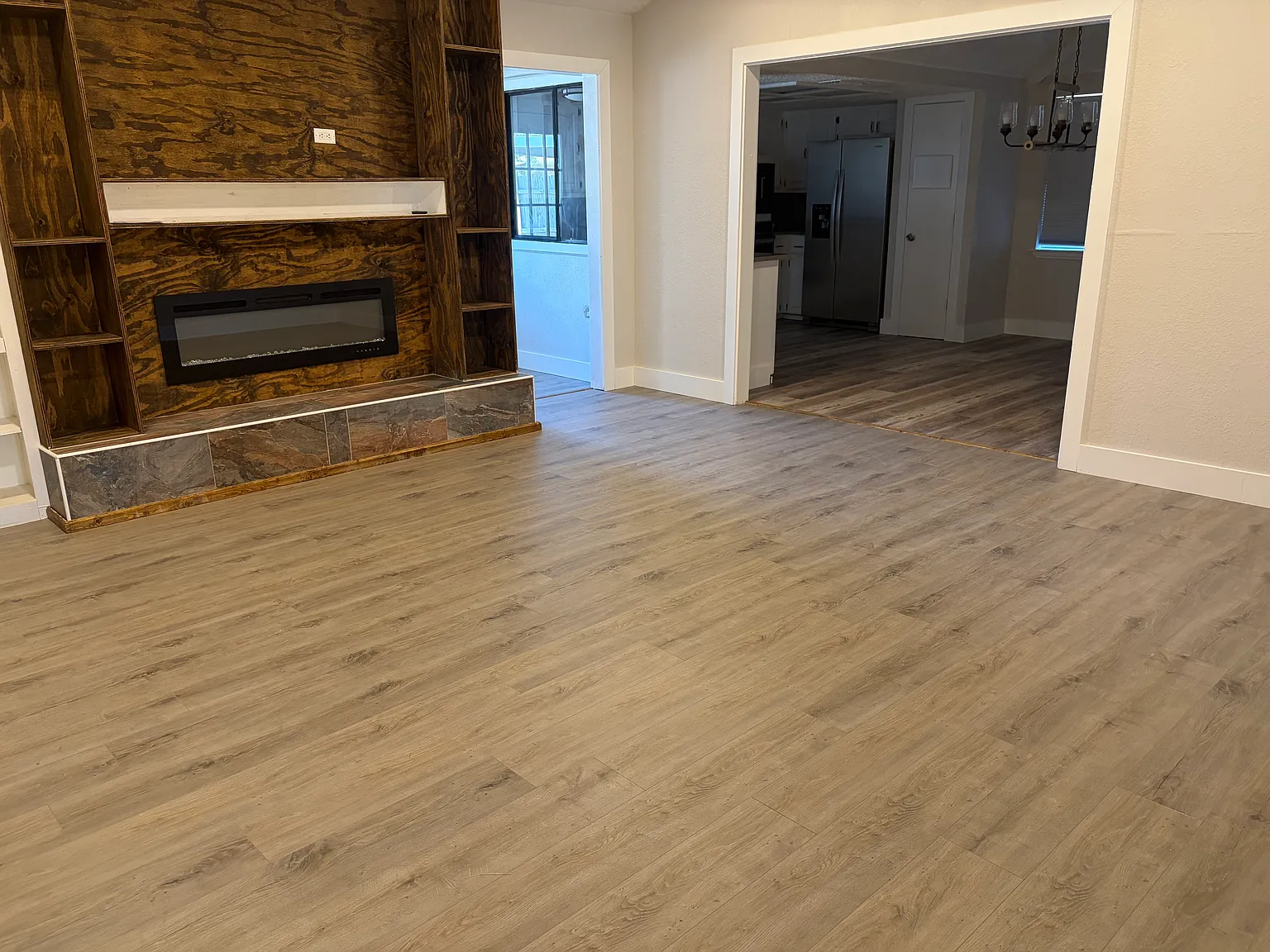 4 bed, 1644 sqft, $2,300 — Photo 3
