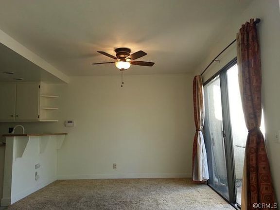 4th image of 463 Deerfield Ave #143