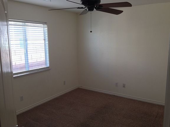5th image of 7113 Manzanares Dr