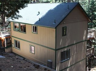 26619 Lake Forest Dr, Twin Peaks, CA 92391