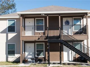 114 N Montemorelos Dr, Alton, TX 78573