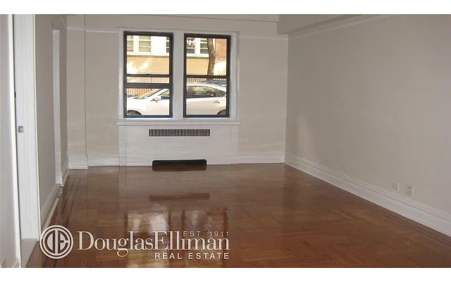 Rented by Douglas Elliman | media 6