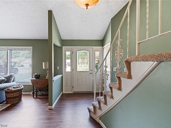 2nd image of 20457 Sandalwood Ln