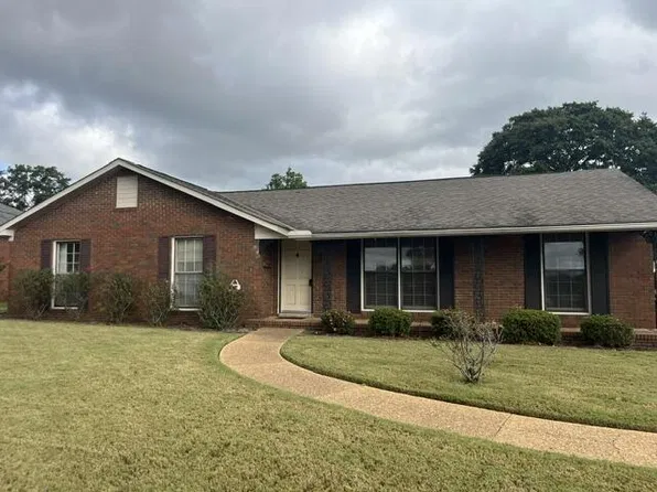 2203 Leeds Dr, Columbus, GA 31904
