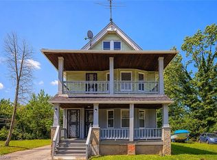 1320 E 142nd St, East Cleveland, OH 44112