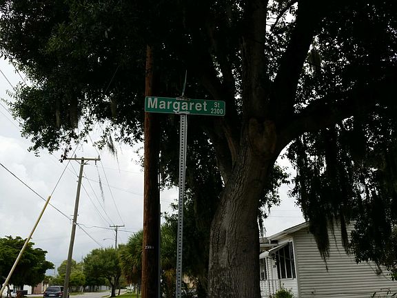5th image of 2312 Margaret St