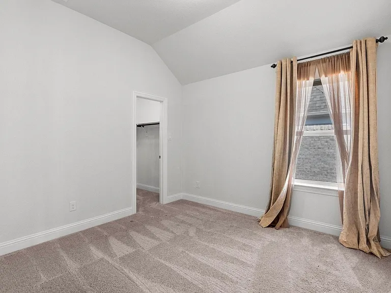 5600 Snowberry Dr — Photo 22