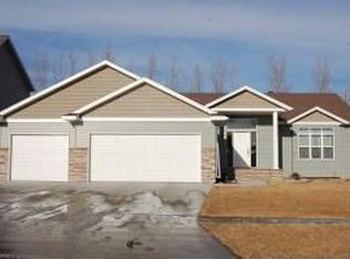 628 35th Ave E, West Fargo, ND 58078