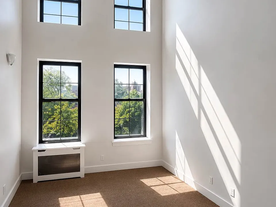 2421 Arthur Ave #PENTHOUSE