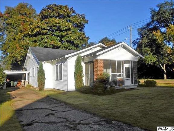 3rd image of 1300 17th Ave E