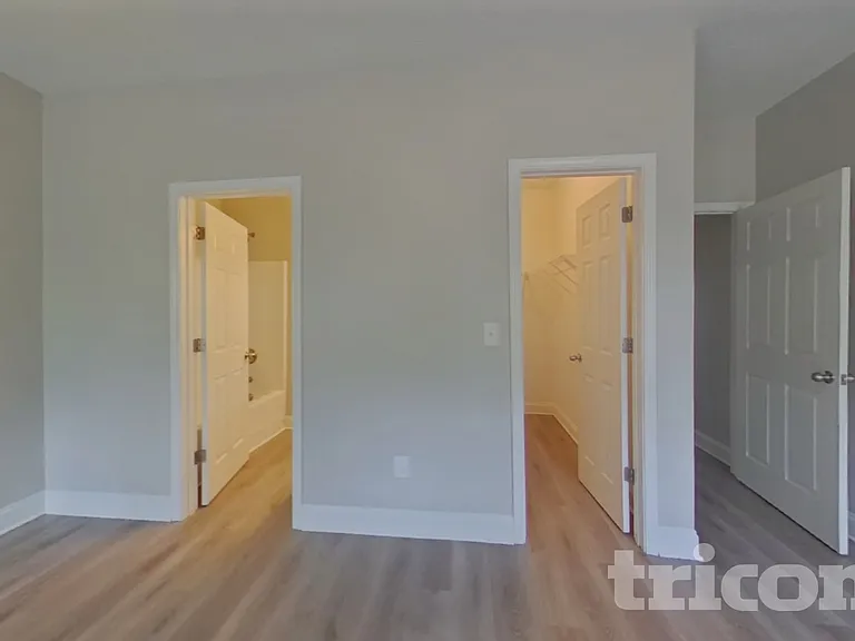 110 Darian Dr — Photo 7