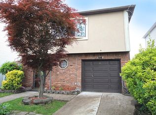 35 Everton Ave, Staten Island, NY 10312
