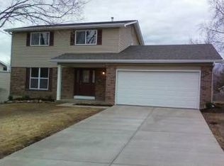 12 Millrace Dr, Saint Peters, MO 63376