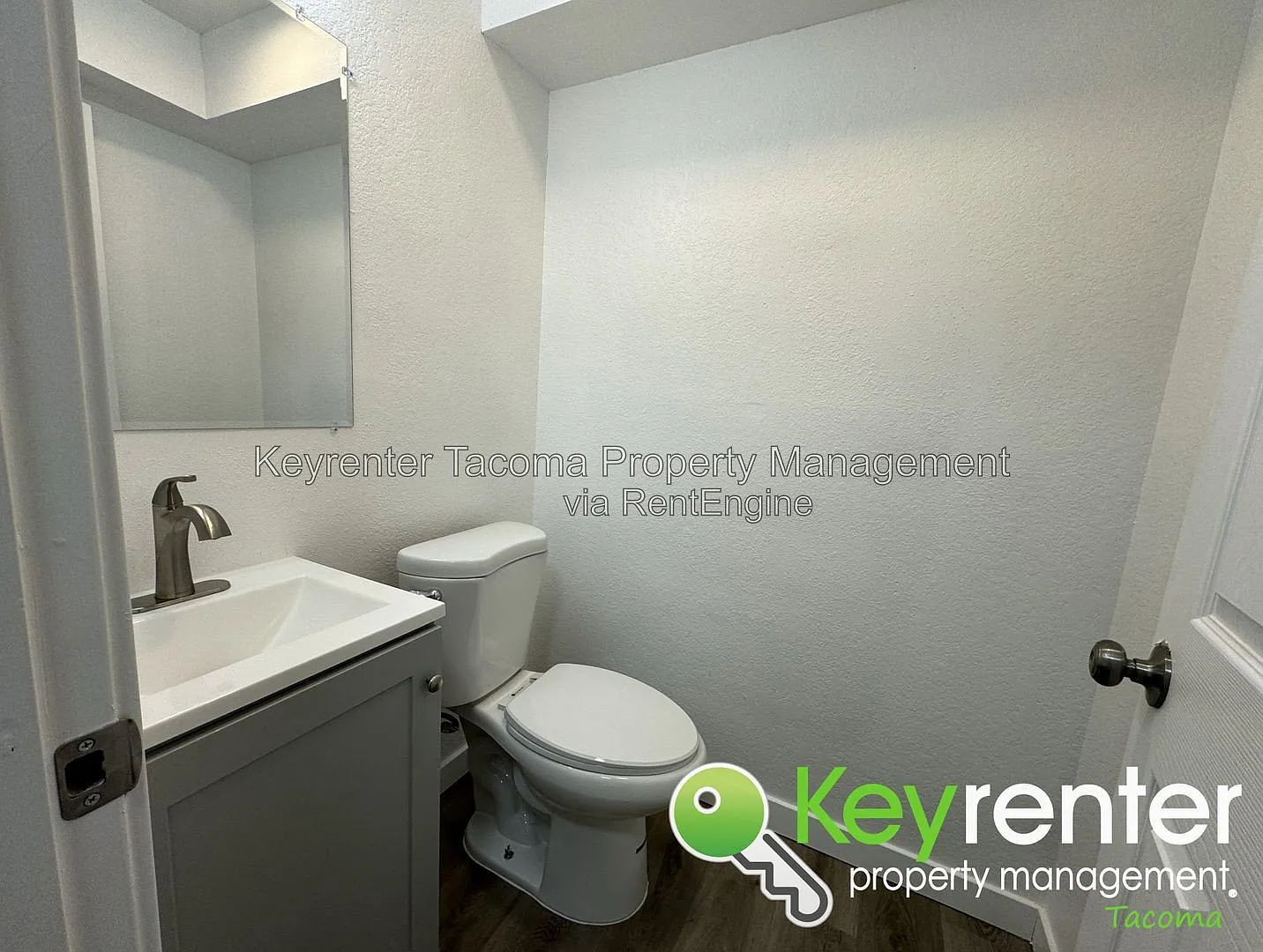 2 bed, 1.5 bath, 1050 sqft, $2,100 — Photo 4