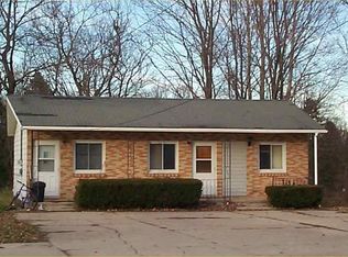 115 Water St #2, Paris, MI 49338