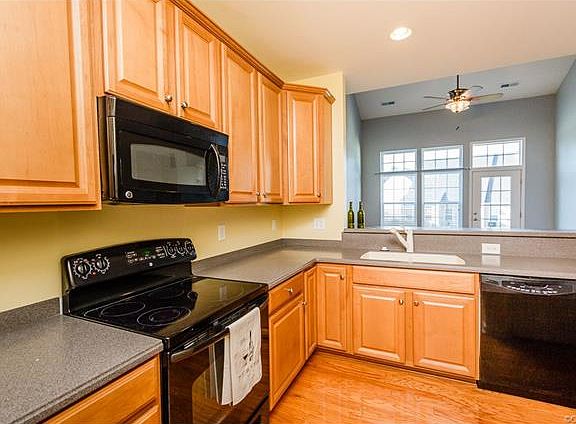 3rd image of 10518 Tea Olive Cir #10518