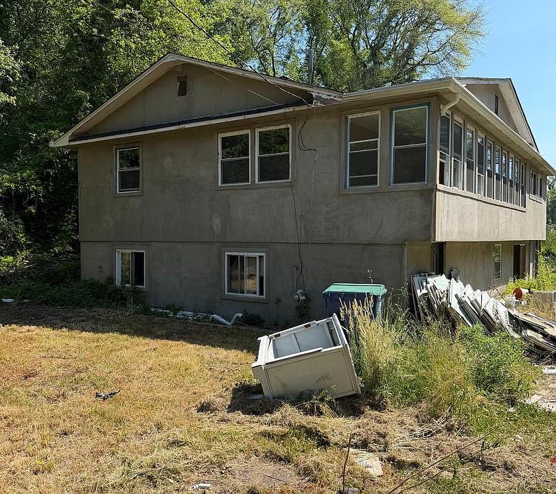 1st image of 141 Fursin Ave