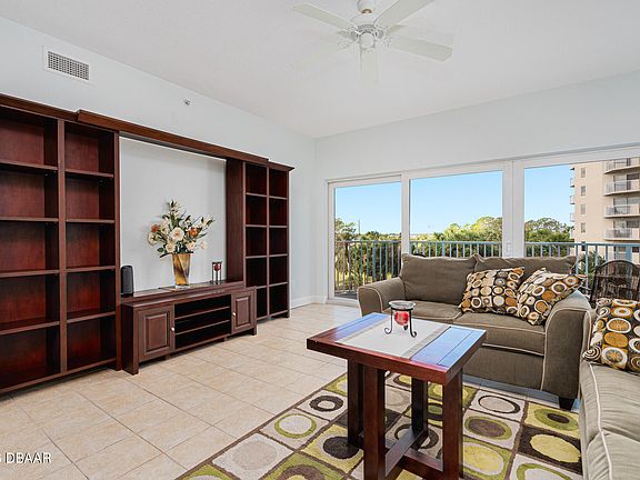 4th image of 2 Oceans West Blvd APT 305