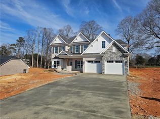 134 Vine Ridge Dr, Winston Salem, NC 27127