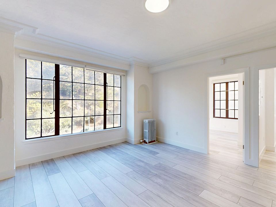1st image of 555 Buena Vista Ave W #201