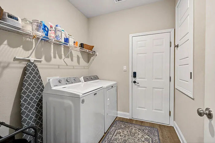 8009 Crawford Dr — Photo 29