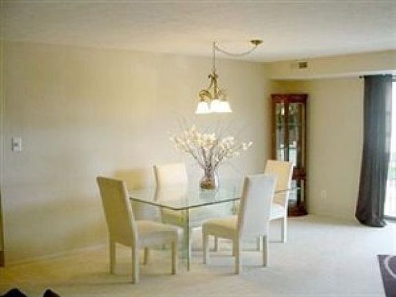 4th image of 9811 Sunrise Blvd Unit O18