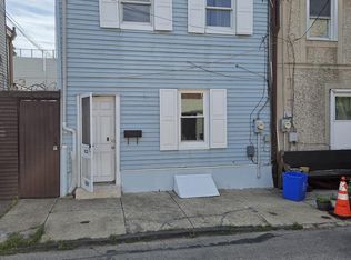 2809 Tilton St, Philadelphia, PA 19134