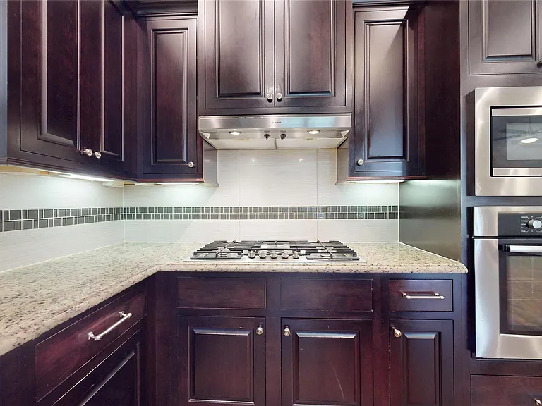 1708 Upland Lakes — Photo 15