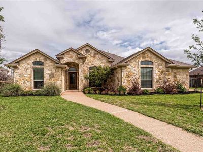 305 Silver Spur Trl, Mc Gregor, TX, 76657