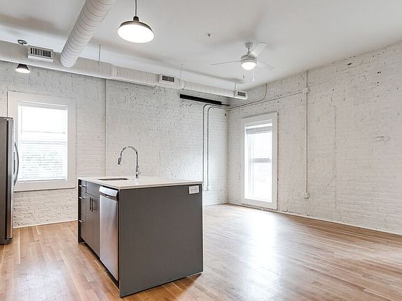 3rd image of 11 S 18th St #301