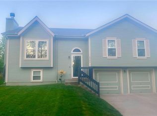 6503 S Brookside Rd, Pleasant Valley, MO 64068