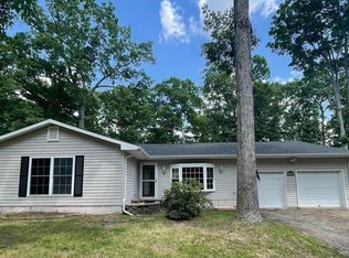 801 Salem Dr, Fredericksburg, VA 22407