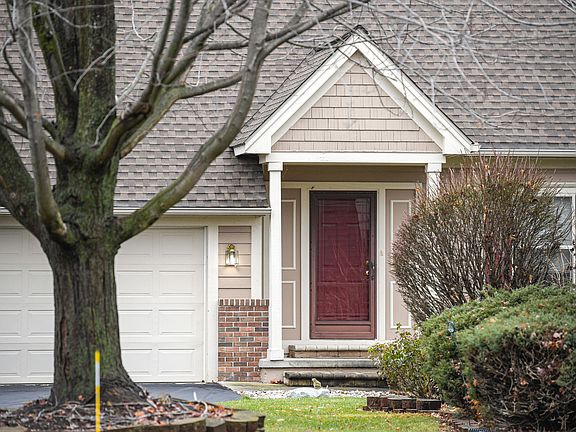 2nd image of 4178 Boulder Pond Dr