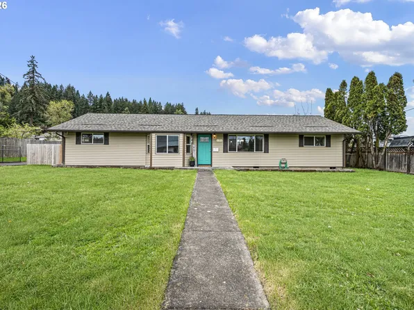 678 5th Ave, Sweet Home, OR 97386