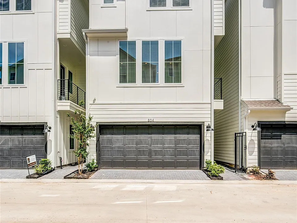 804 Sienna Palm Ln