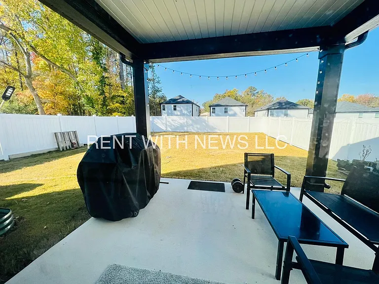 434 Diversity Way — Photo 19