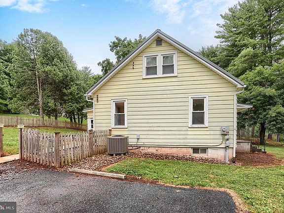 5th image of 2731 Fishing Creek Valley Rd