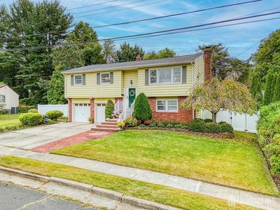 16 Durst Dr, Milltown, NJ, 08850