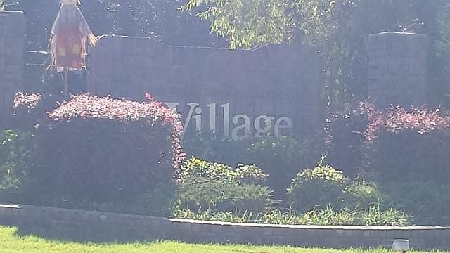 2nd image of 8900 Village Creek Dr