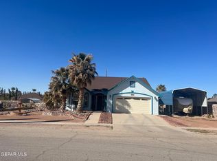 5725 Saplinas Rd, El Paso, TX 79932