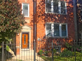 3918 N Claremont Ave, Chicago, IL 60618