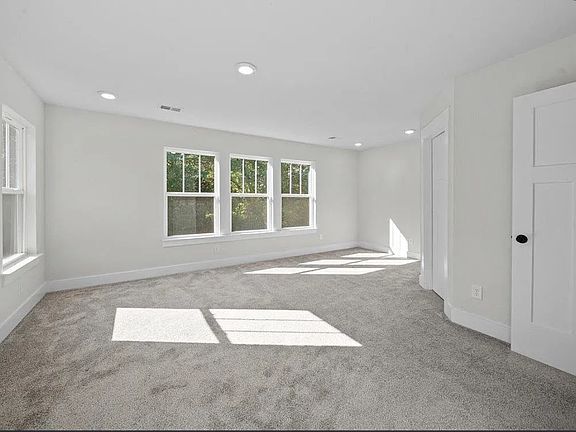 3rd image of 1085 Millison Pl #1