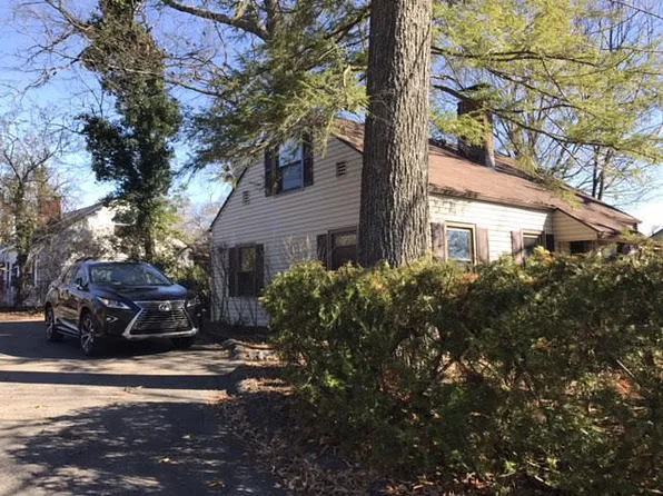 126 Forest Ct, Knoxville, TN 37919