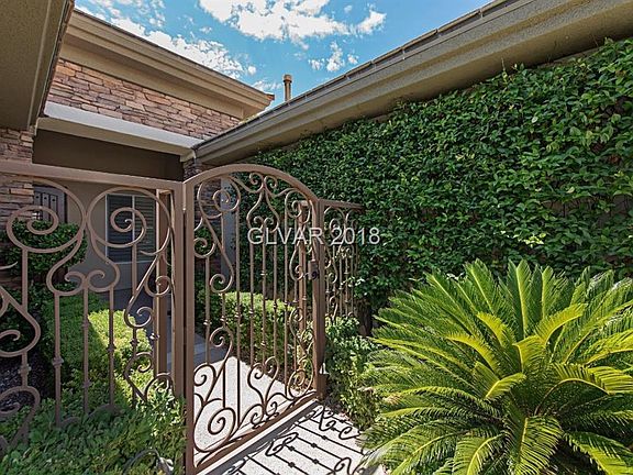 4th image of 10915 Iris Canyon Ln