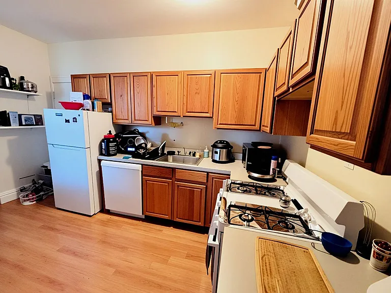 1788 Beacon St #7B — Photo 3