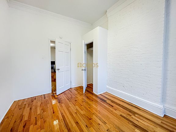 2nd image of 324 E 13th St APT 2