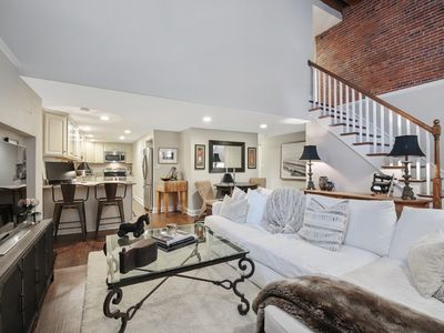 120 Commercial St APT 2-1, Boston, MA, 02109